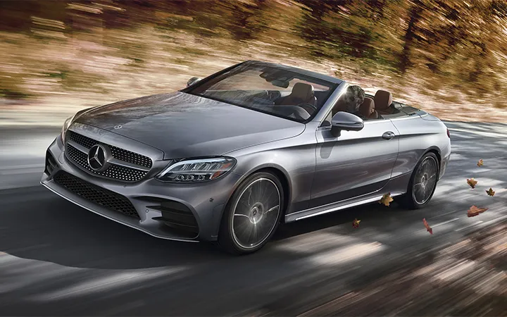 Mercedes-CLE-300-lifestyle-2