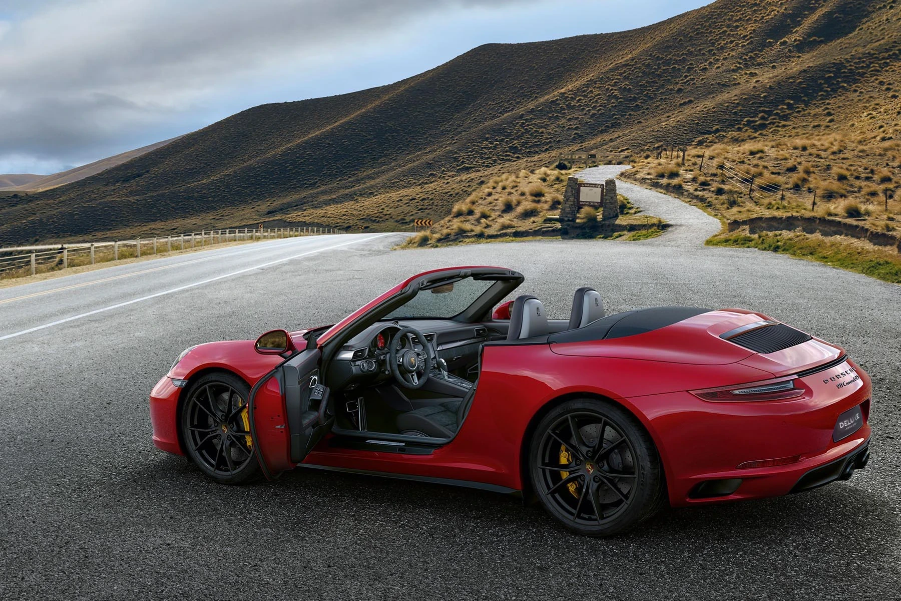 Porsche_911_991_Carrera_cab-deluxe-rental