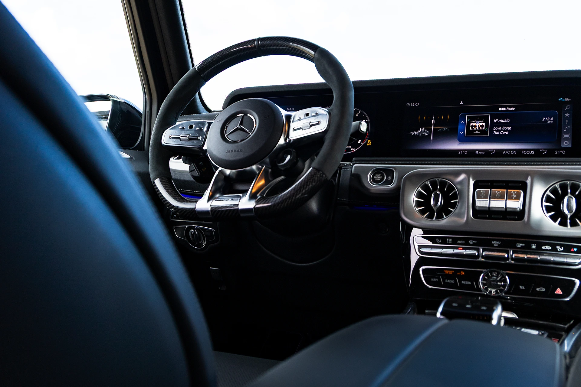 mercedes-brabus-g-shooting-interieur
